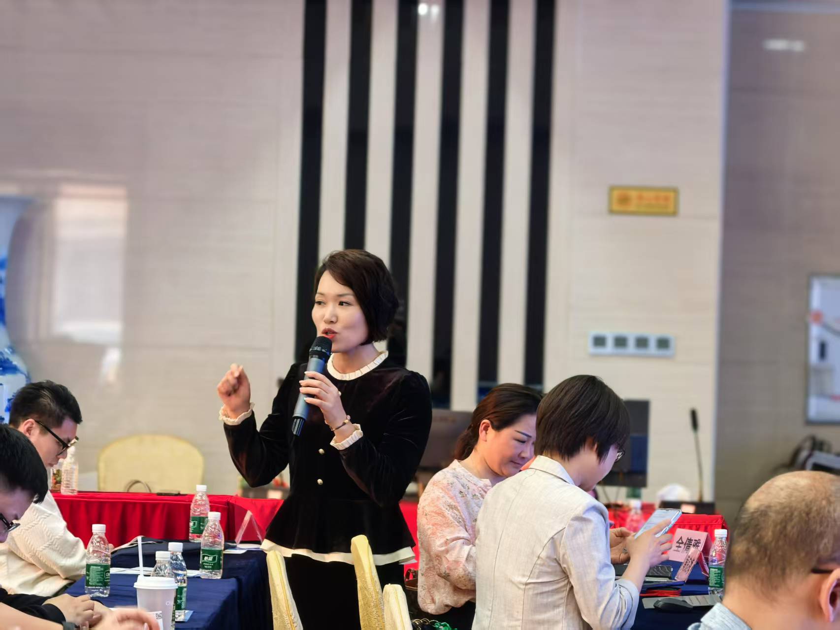 楊雙林專家代表受邀參加2025年廣東省高新技術(shù)企業(yè)培育政策宣講活動(dòng)(清遠(yuǎn)站)